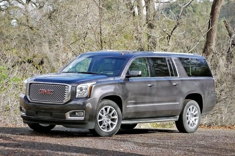  GMC Yukon Denali 2015 года  (фото 20 из 52)